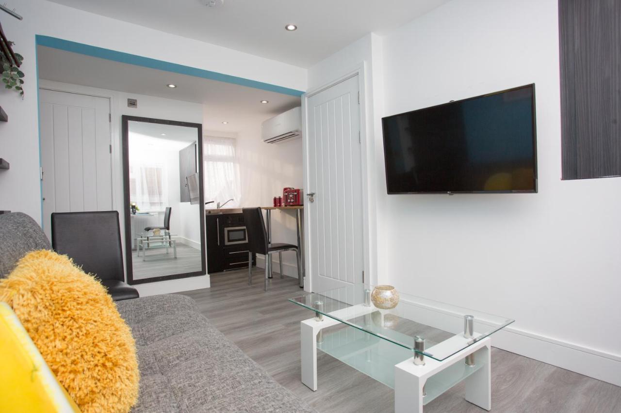 Legoland Heathrow Windsor Apartment Hotel Slough Kültér fotó